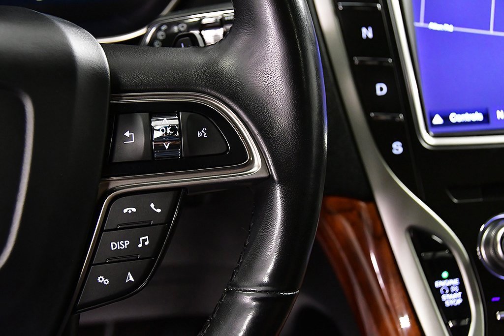 Used 2019 Lincoln Nautilus Reserve image 21