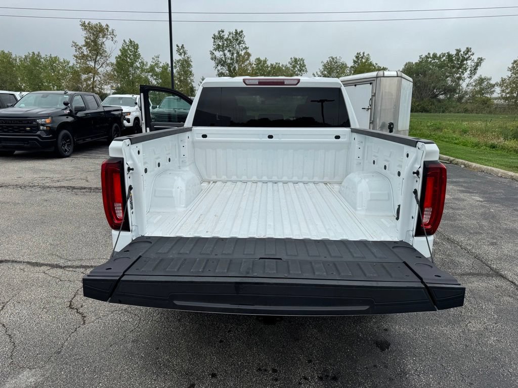 Used 2026 GMC Sierra 1500 SLT AWD/4WD image 26