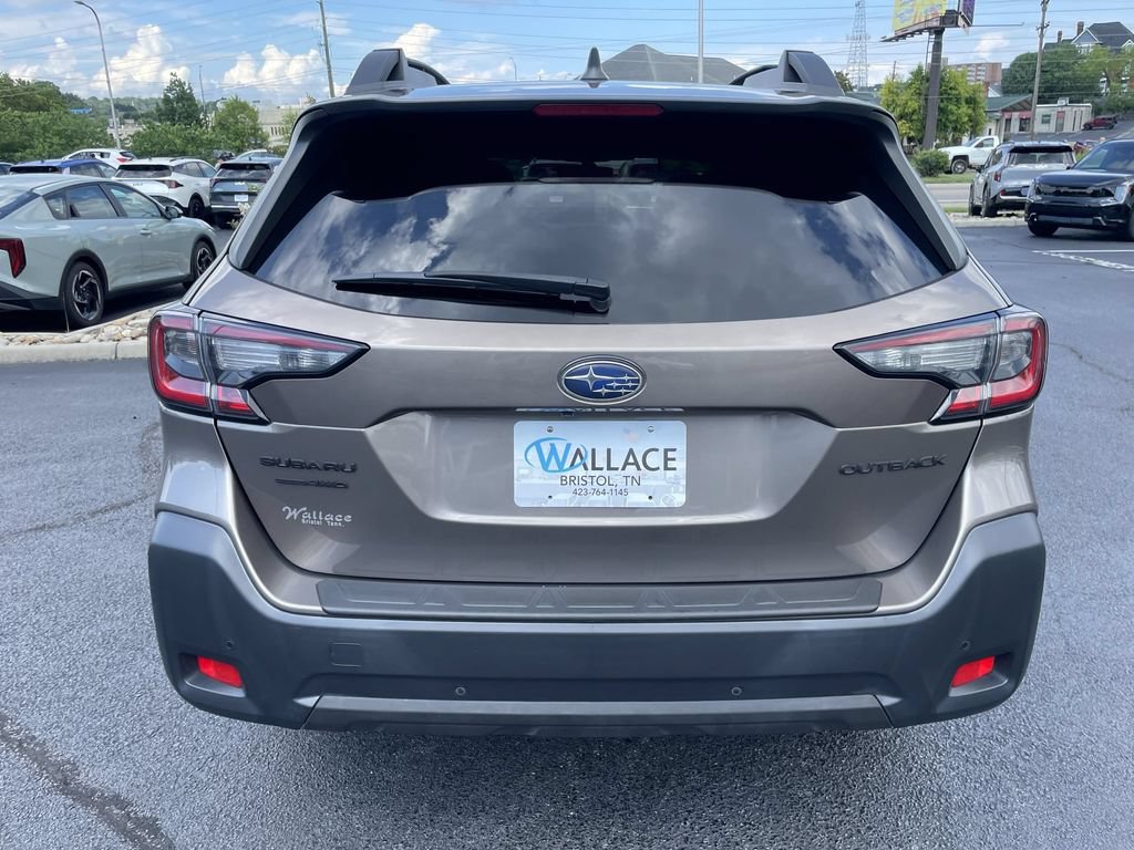 Certified 2024 Subaru Outback Limited AWD/4WD image 5