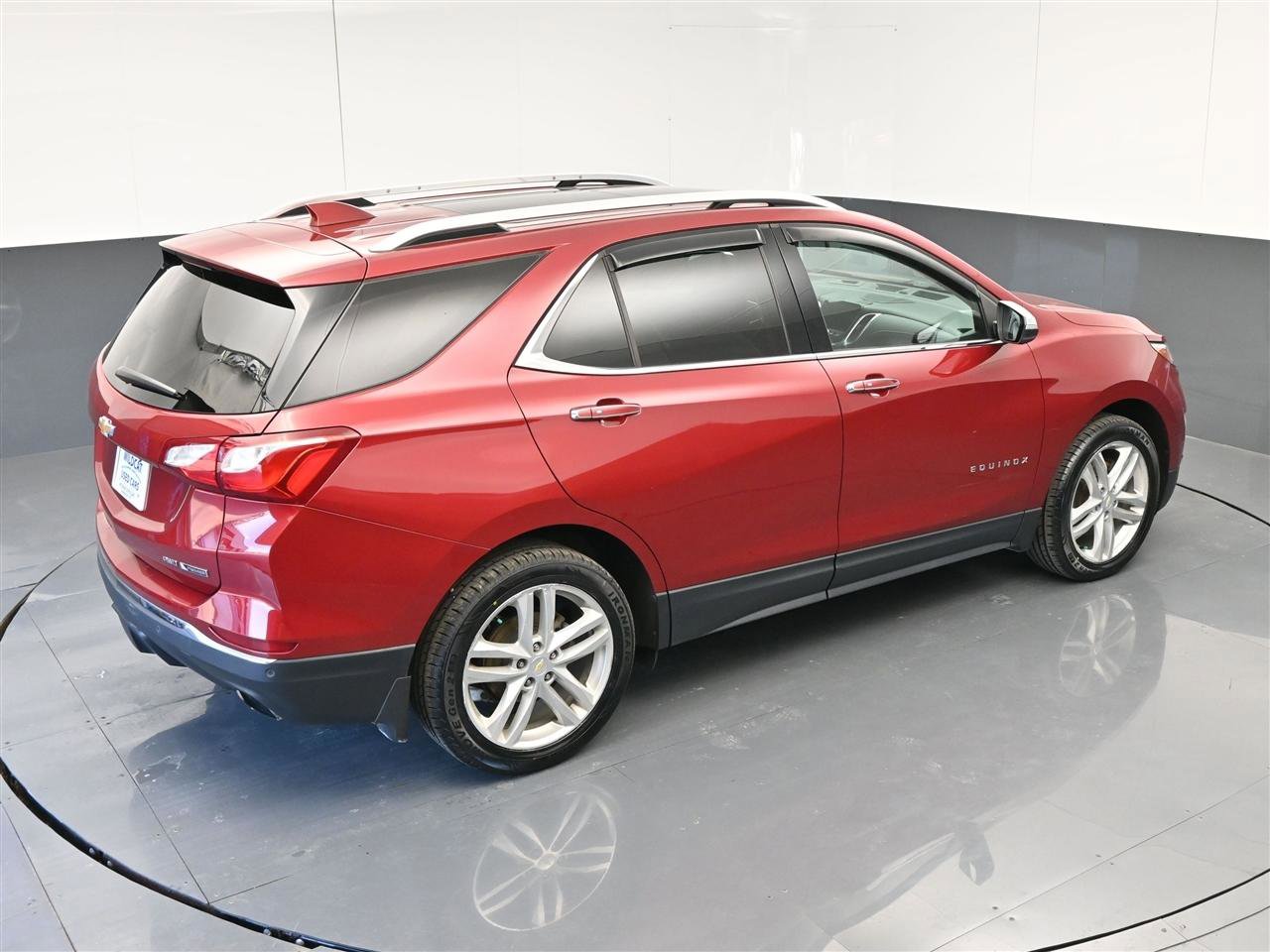 Used 2018 Chevrolet Equinox Premier AWD/4WD image 25