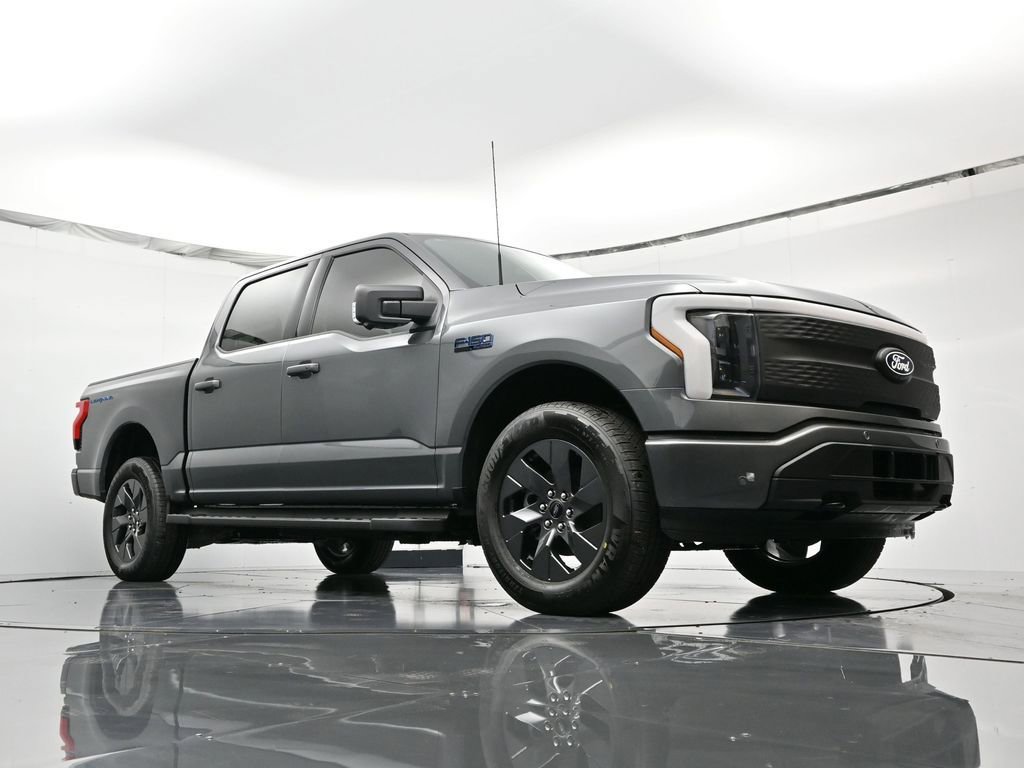 New 2025 Ford F150 Lightning Flash image 41