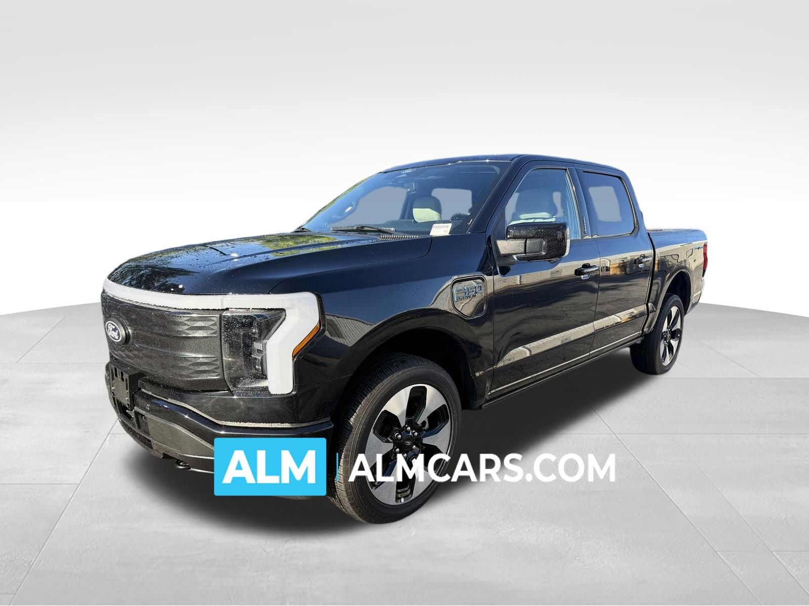 Used 2024 Ford F150 Lightning Platinum AWD/4WD image 1