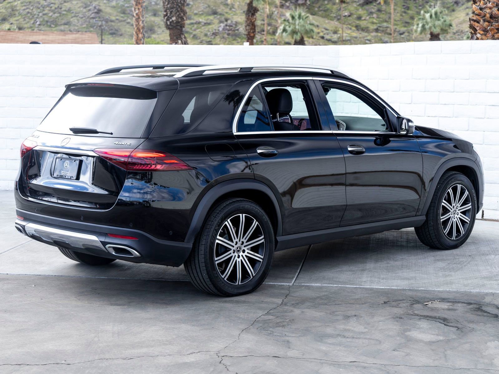 Used 2025 Mercedes-Benz GLE 350 4MATIC image 10