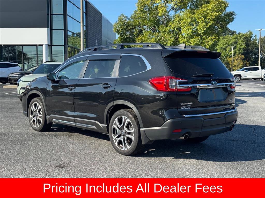 Used 2025 Subaru Ascent Limited w/ Popular Package #1 AWD/4WD image 5