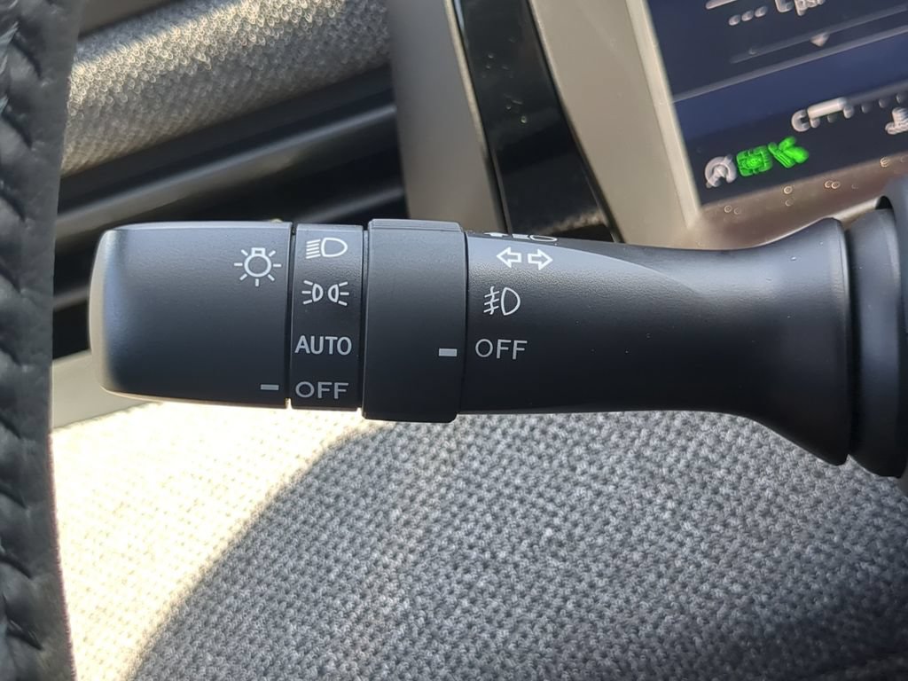 Certified 2026 Subaru Outback Limited AWD/4WD image 27