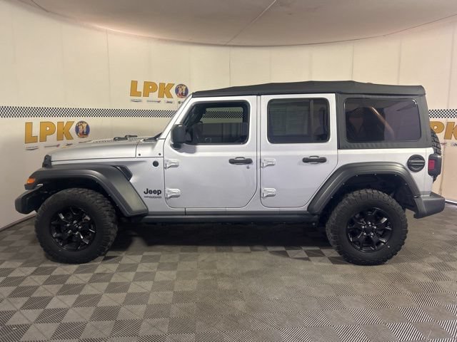 Used 2022 Jeep Wrangler Unlimited Sport AWD/4WD image 8