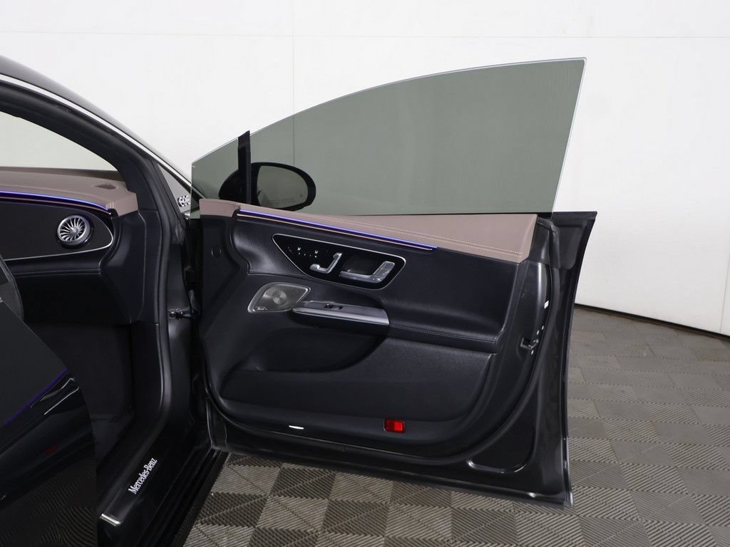 Used 2023 Mercedes-Benz EQE 350+ 4MATIC Sedan image 26