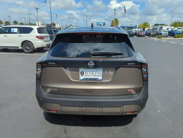 Used 2026 Nissan Kicks SR FWD image 7
