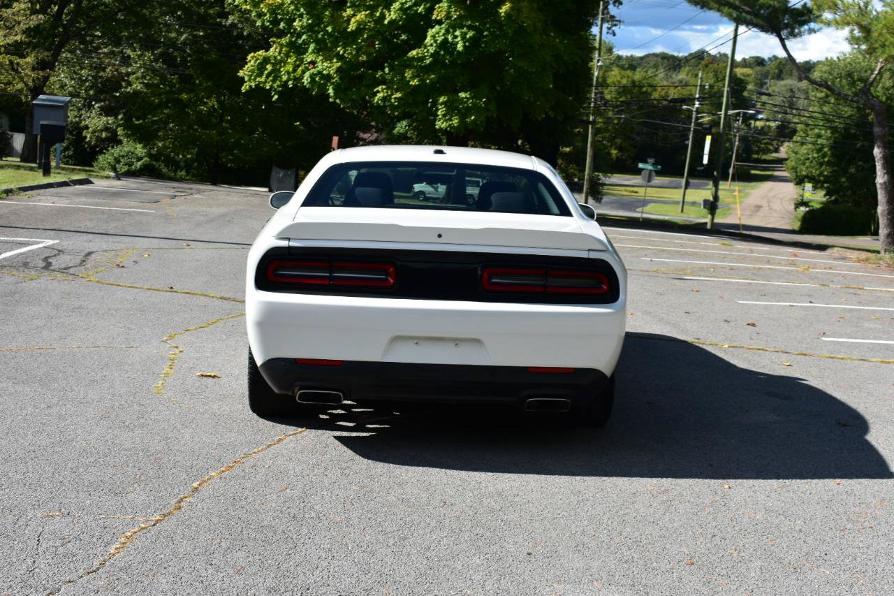 Used 2015 Dodge Challenger R/T w/ Quick Order Package 28B R/T RWD image 6