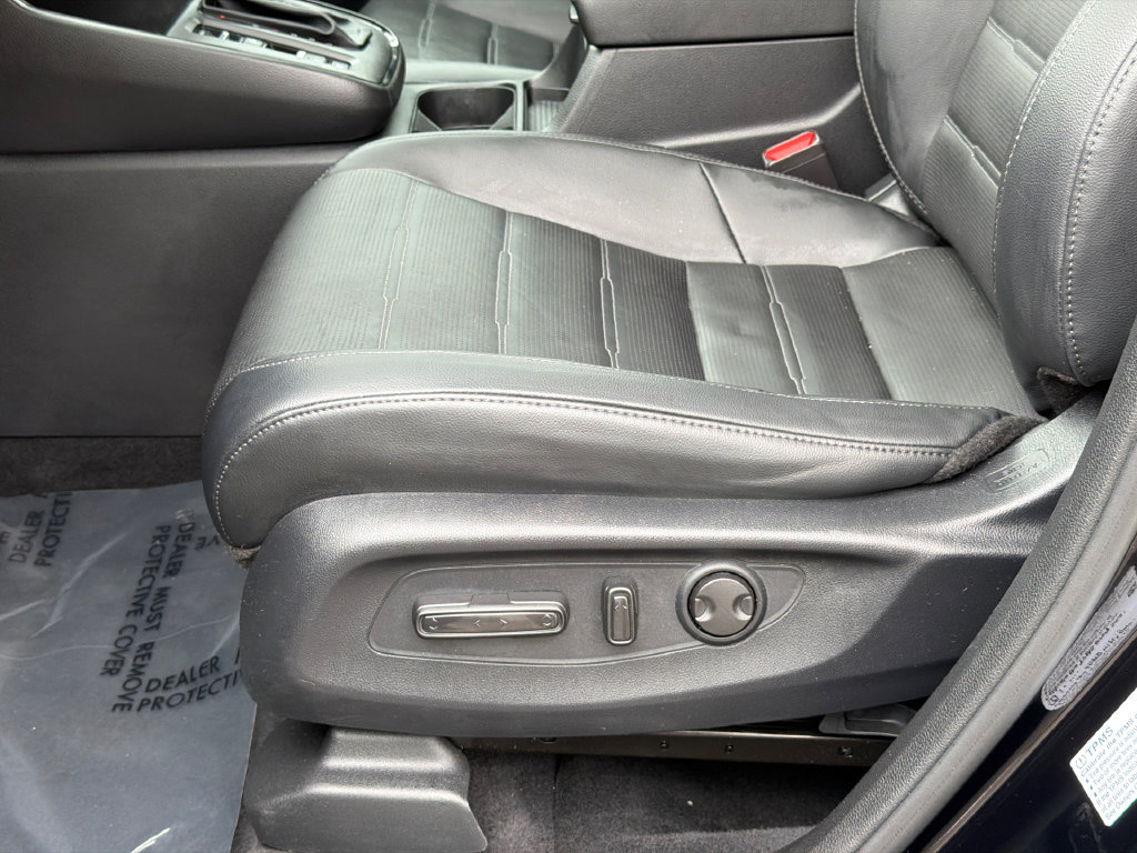 Used 2023 Honda CR-V EX-L image 16