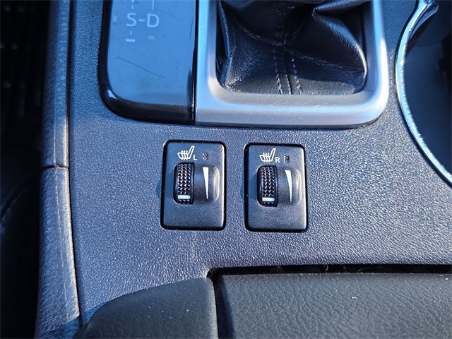 Used 2018 Toyota Highlander SE image 24