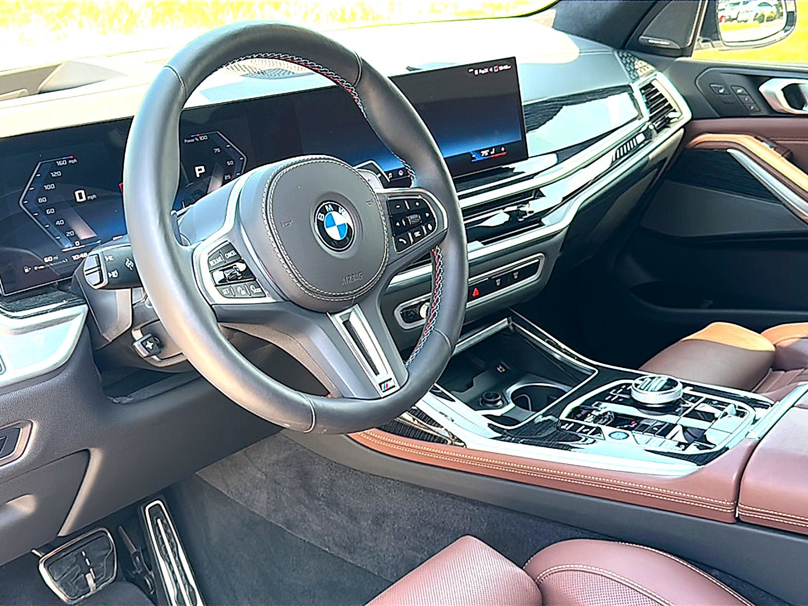Used 2025 BMW X7 M60i AWD/4WD image 12