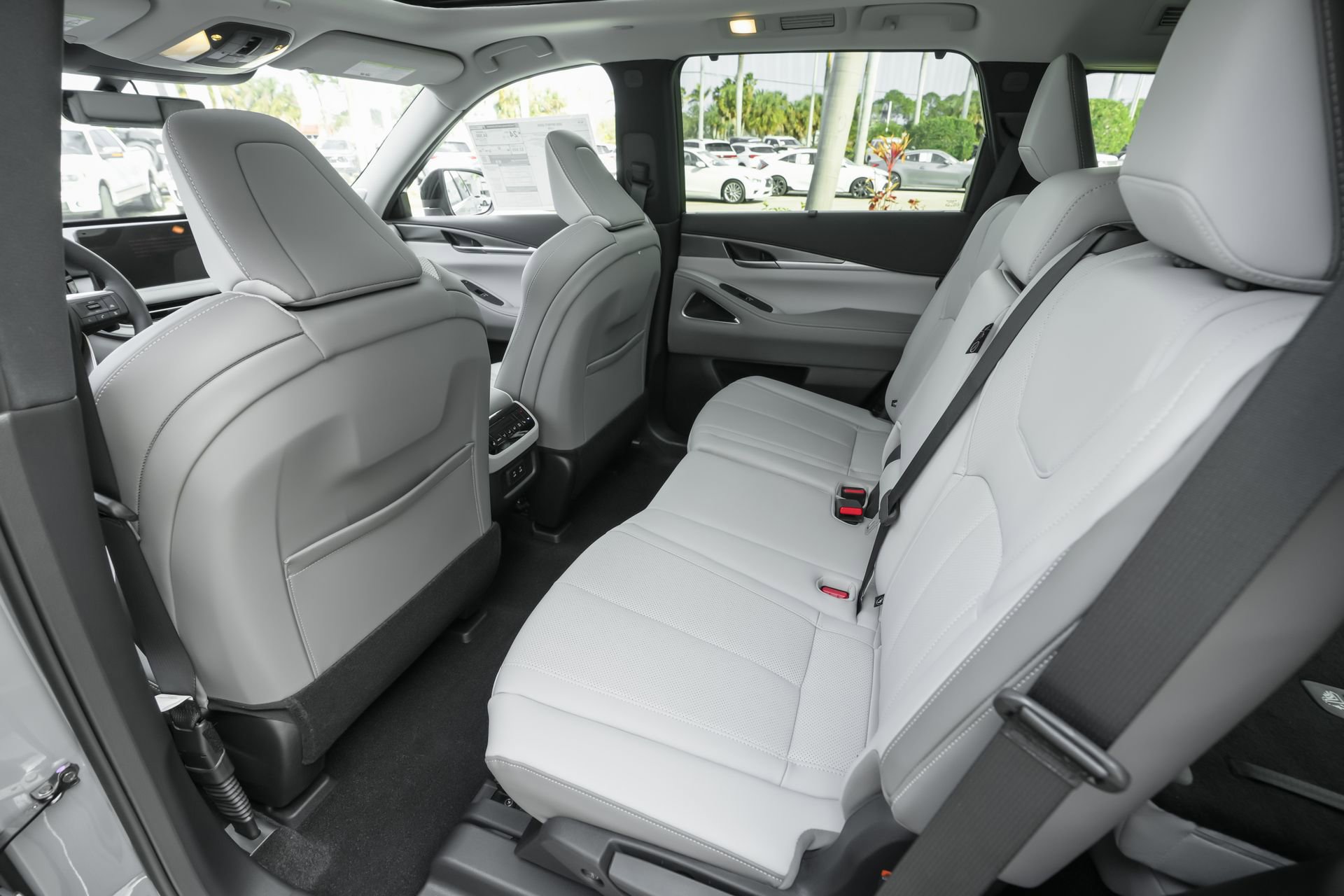 New 2026 INFINITI QX60 Luxe w/ Cargo Package image 26