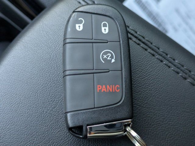 New 2026 Jeep Compass Latitude image 24