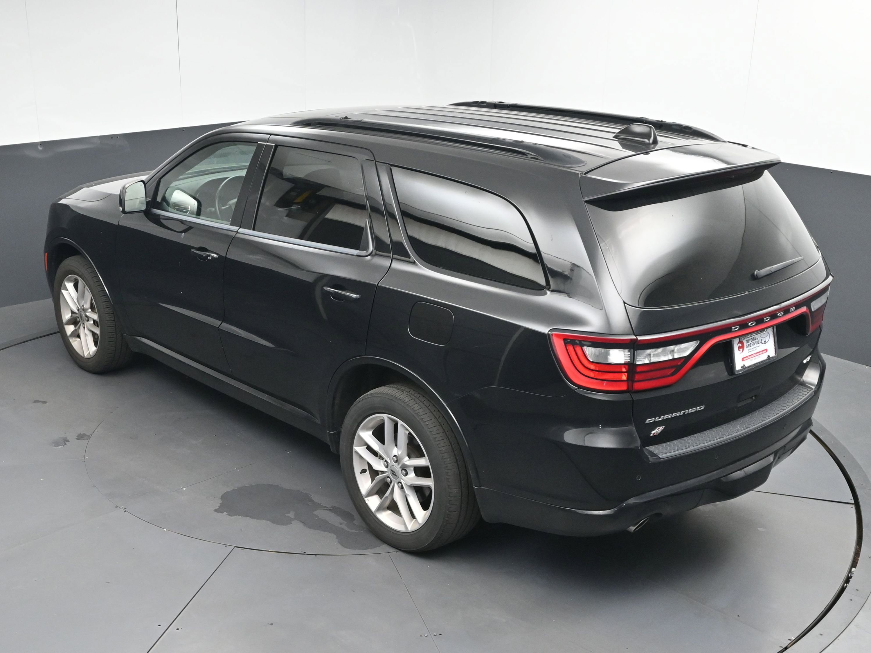 Used 2023 Dodge Durango GT image 37