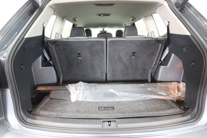 Used 2021 Volkswagen Atlas SE w/ Towing Package image 5