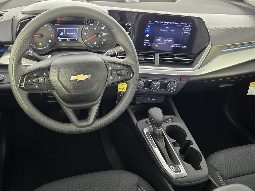 New 2026 Chevrolet Trax LS w/ Driver Confidence Package FWD image 29