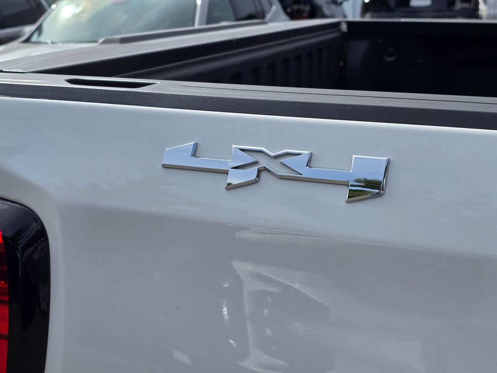 Used 2025 GMC Sierra 1500 Pro w/ Pro Value Package AWD/4WD image 14