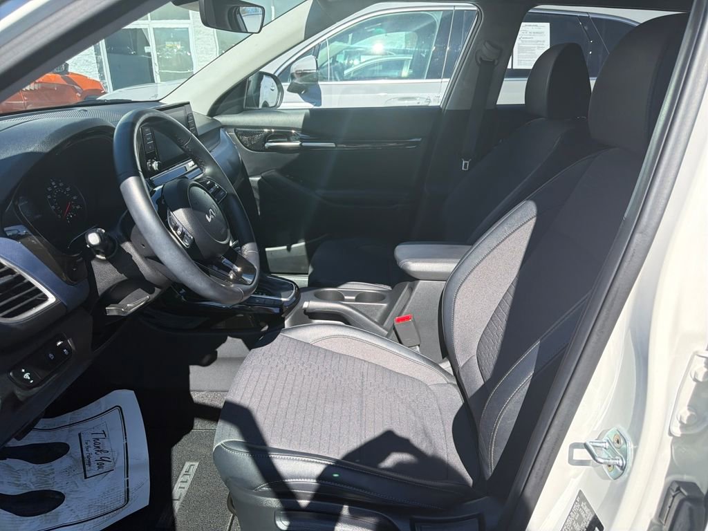 Certified 2023 Kia Seltos S image 20