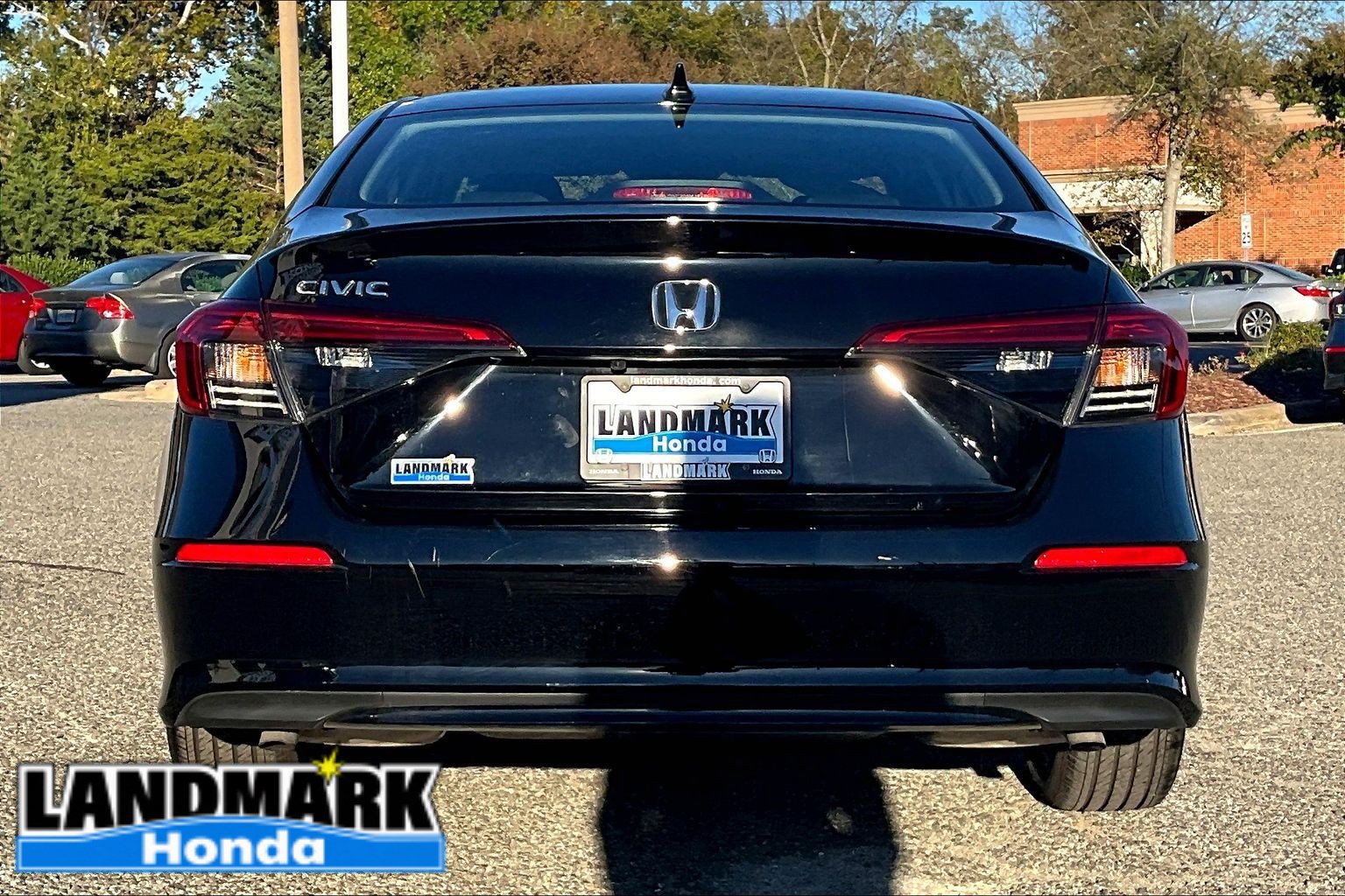 Used 2023 Honda Civic EX image 4