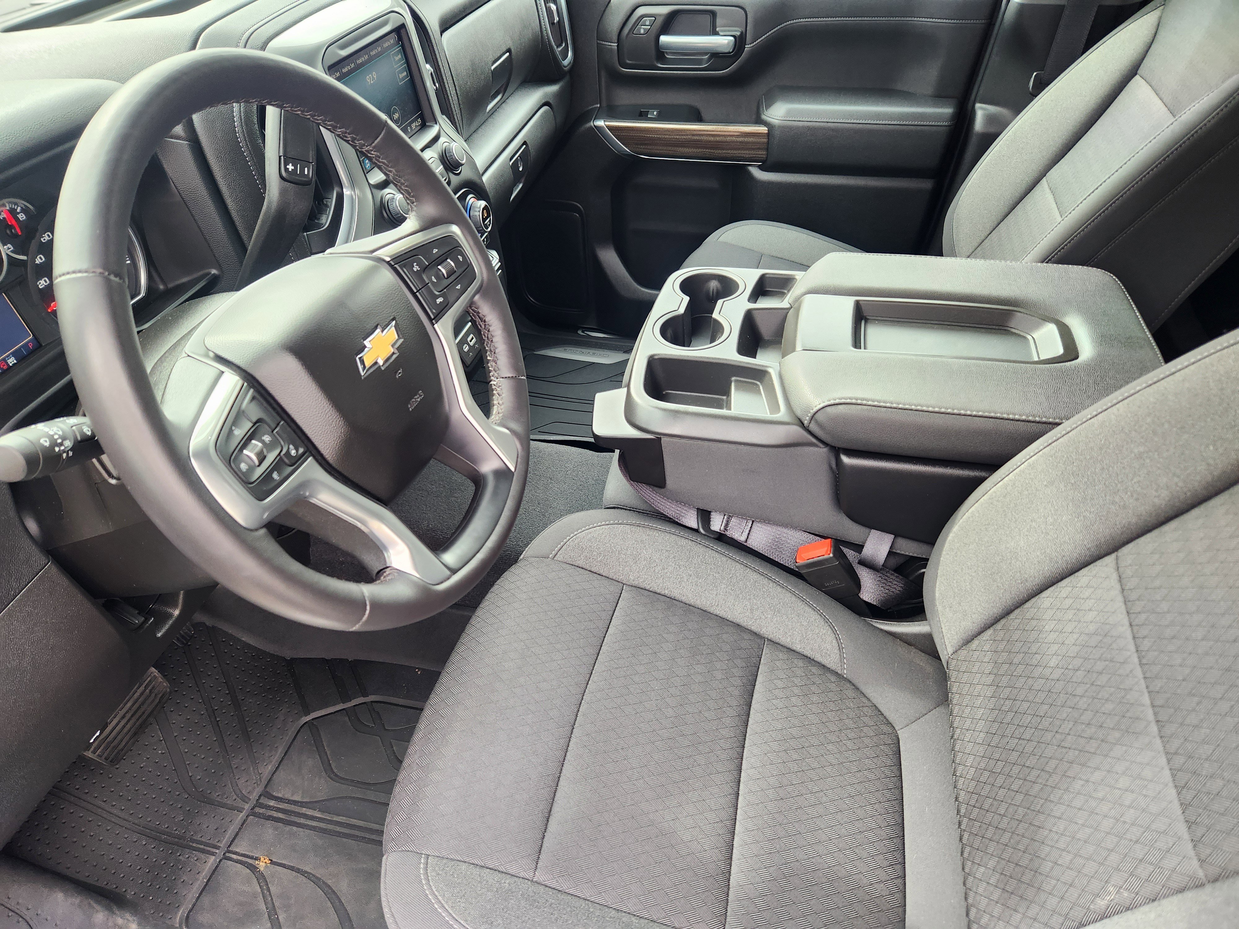 Used 2022 Chevrolet Silverado 3500 LT w/ Convenience Package image 9