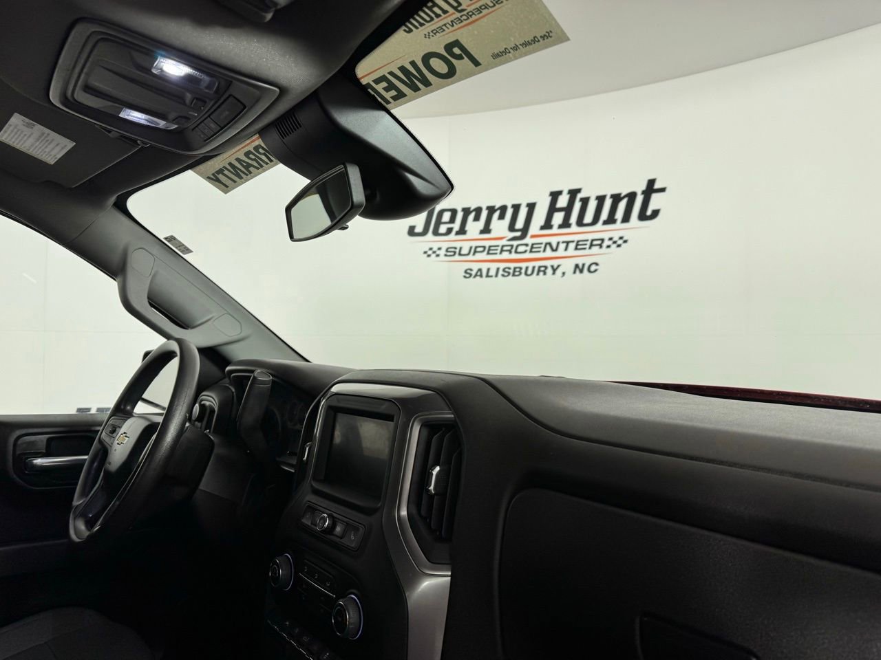 Used 2022 Chevrolet Silverado 1500 Custom AWD/4WD image 27