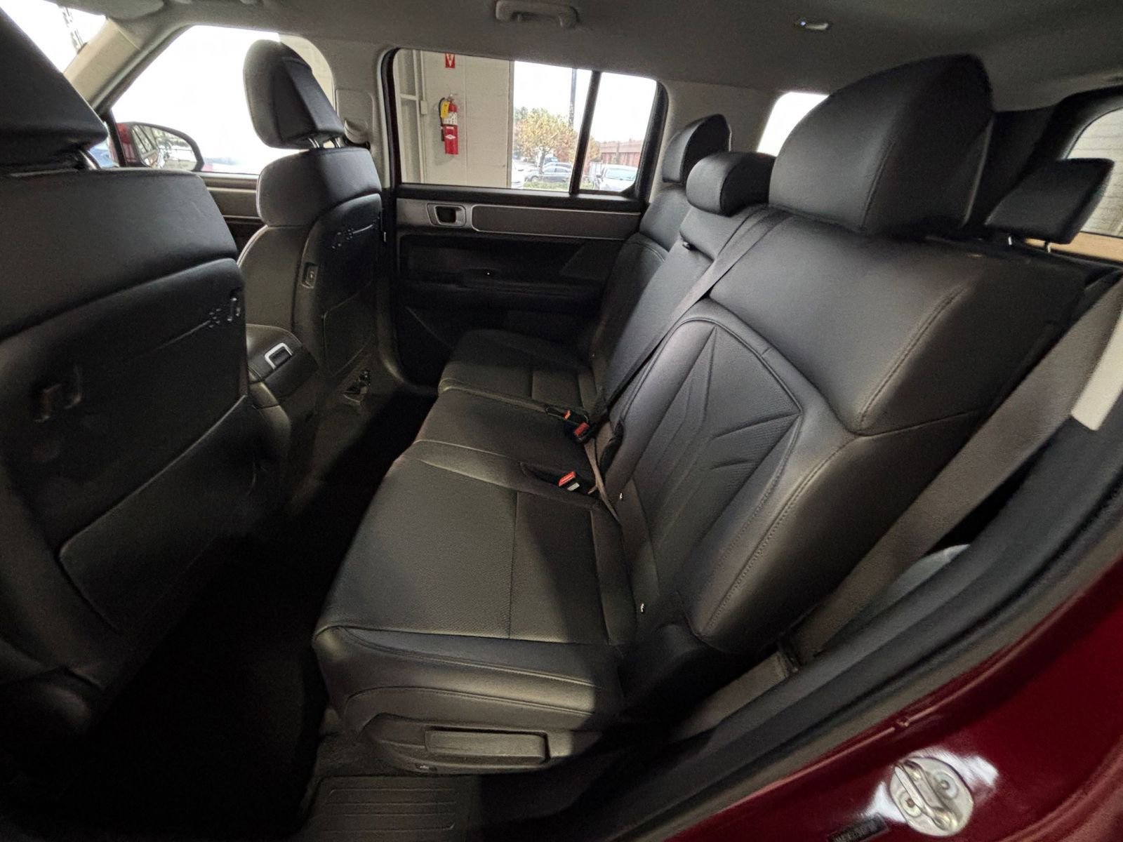 Used 2025 Hyundai Santa Fe SEL image 27