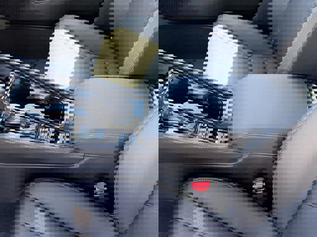 Used 2025 Honda Accord Touring image 19