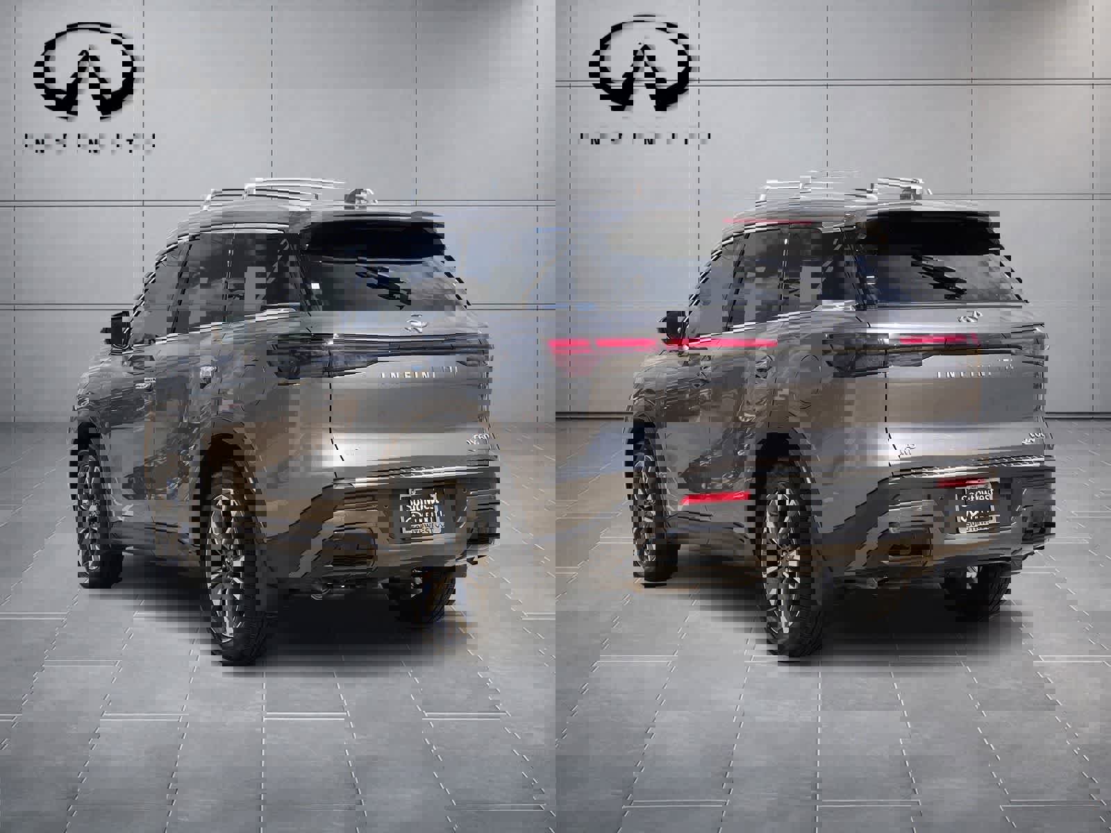 Certified 2025 INFINITI QX60 Luxe w/ Cargo Package image 6