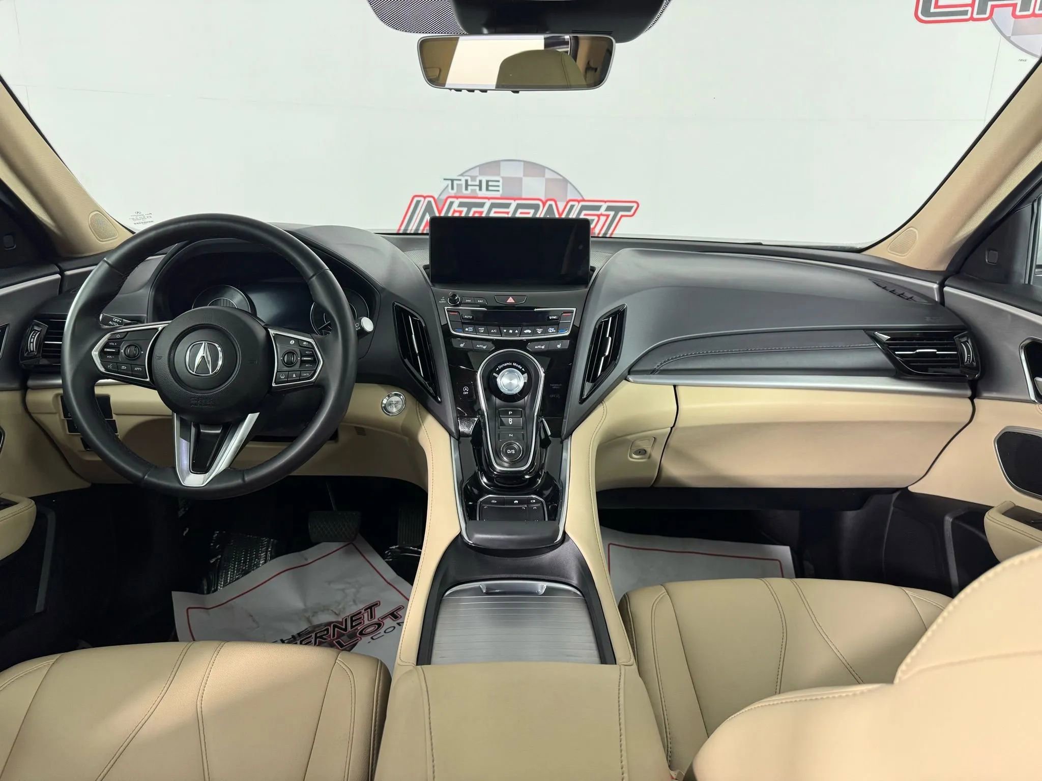 Used 2024 Acura RDX SH-AWD image 11