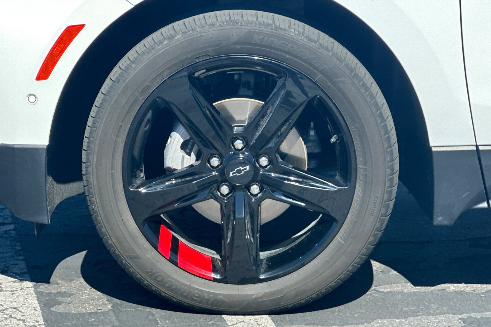 Used 2023 Chevrolet Equinox Premier FWD image 45