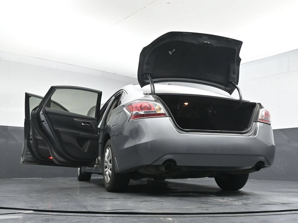 Used 2015 Nissan Altima 2.5 S w/ Power Driver Seat Package FWD image 30