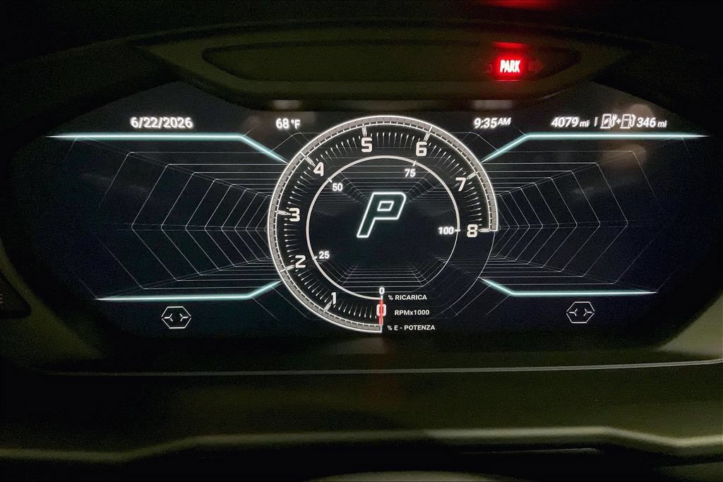 Used 2025 Lamborghini Urus SE AWD/4WD image 10