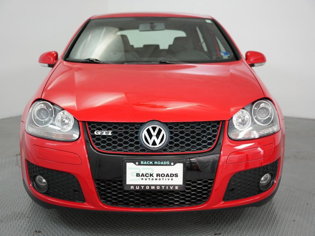 Used 2009 Volkswagen GTI 4-Door image 2