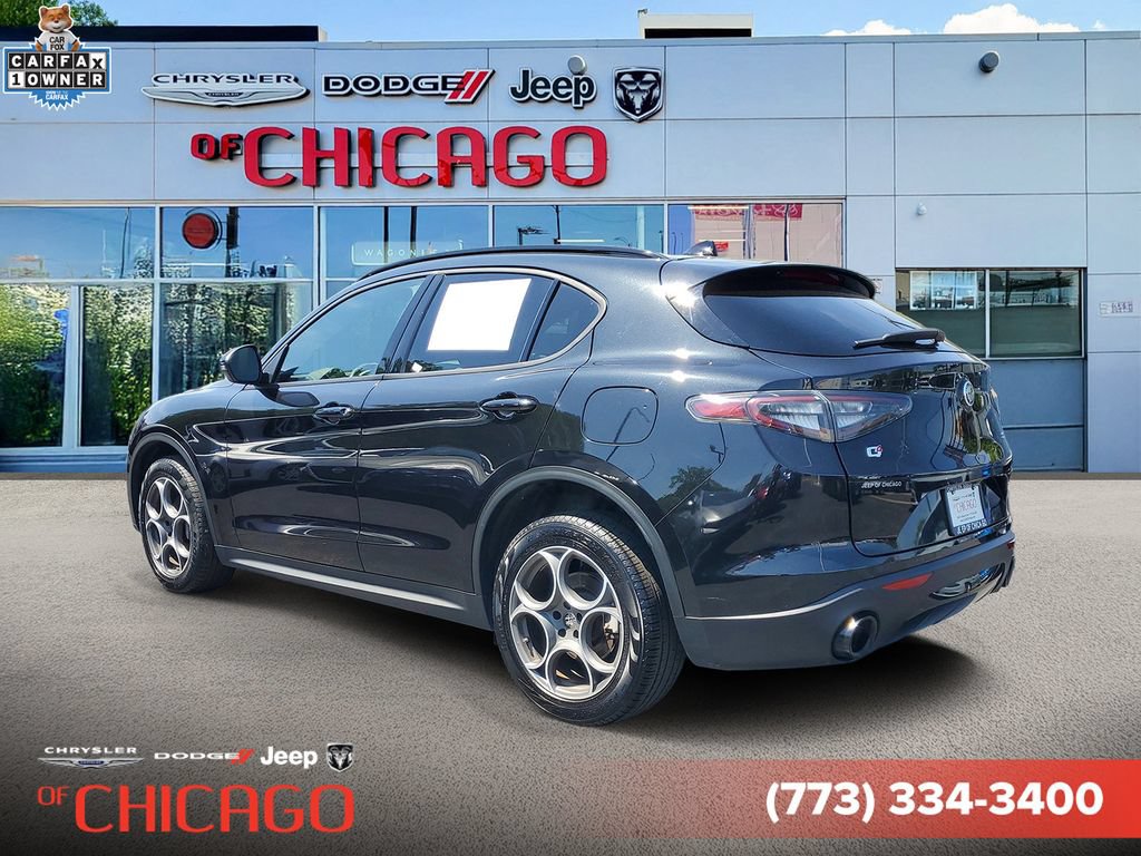 Used 2024 Alfa Romeo Stelvio Sprint AWD/4WD image 3