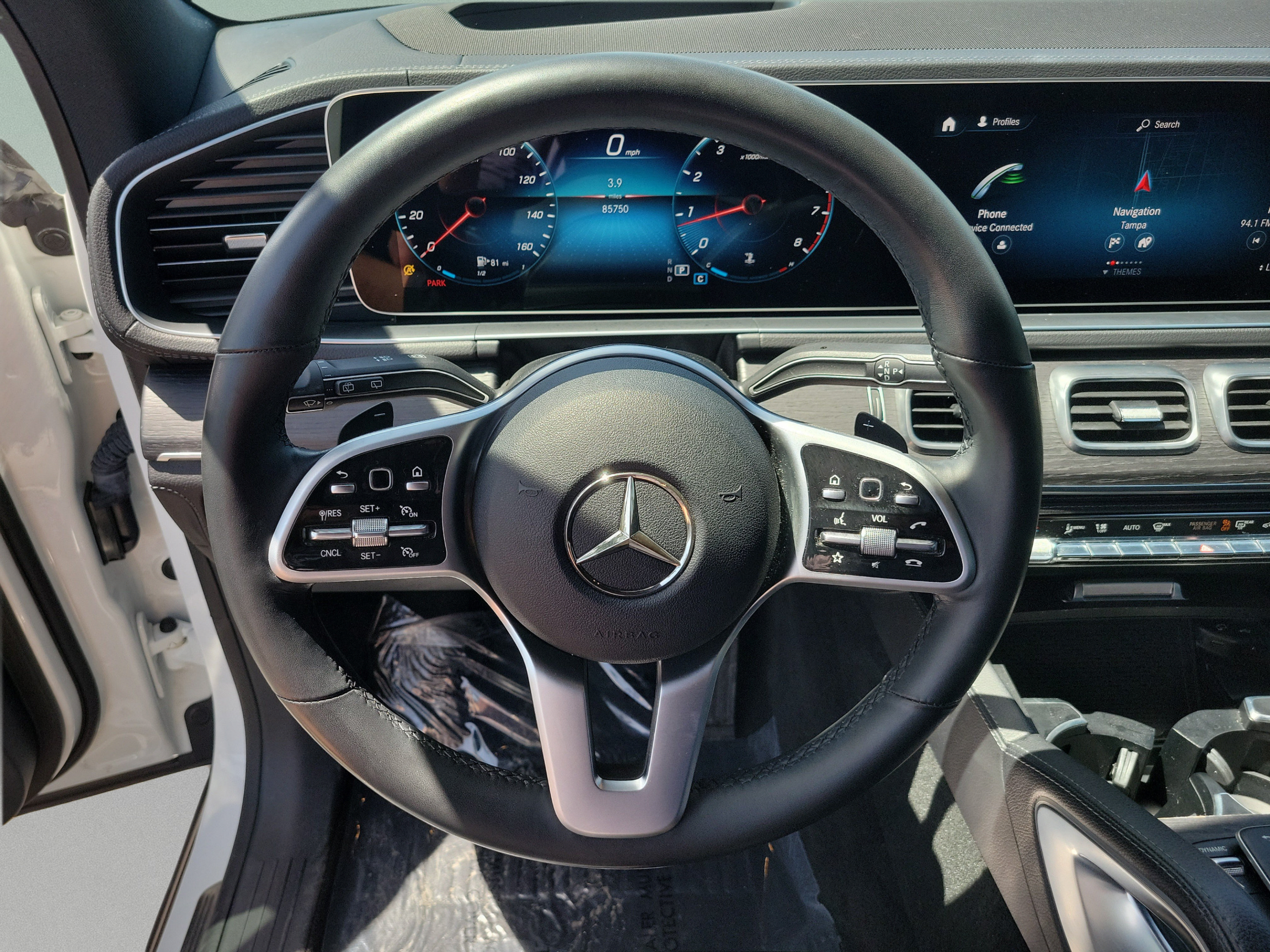 Used 2021 Mercedes-Benz GLE 350 4MATIC image 22