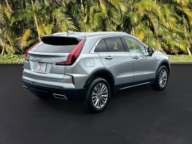 Used 2025 Cadillac XT4 Premium Luxury image 5