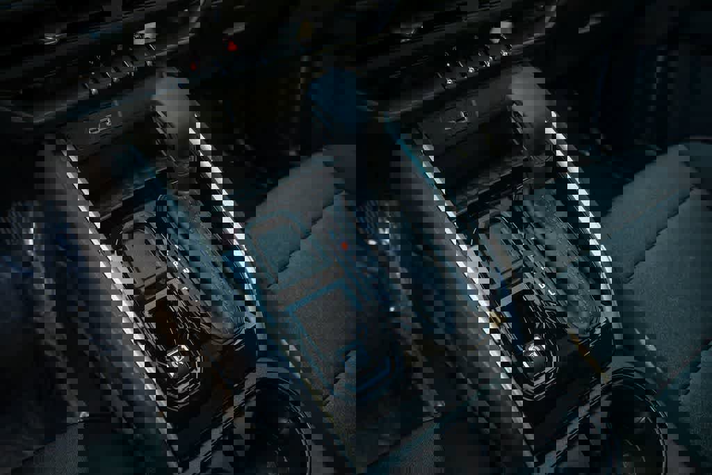 Used 2025 Chevrolet Colorado W/T image 17