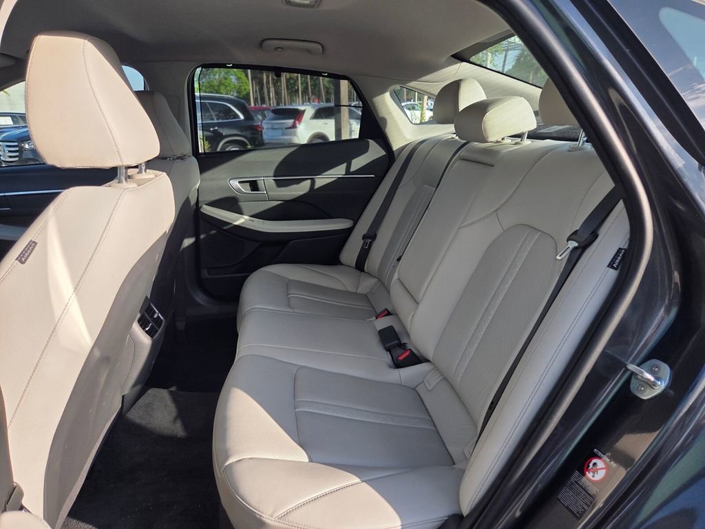 Used 2022 Hyundai Sonata Limited FWD image 24