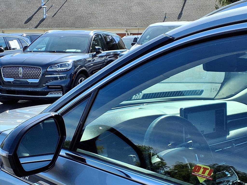 Certified 2023 Lincoln Corsair Reserve w/ Equipment Group 201A image 24