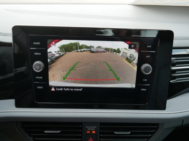 New 2026 Volkswagen Jetta SEL FWD image 13
