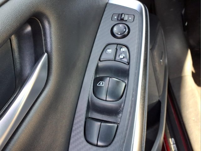 Used 2021 Nissan Sentra SR w/ SR Premium Package FWD image 21