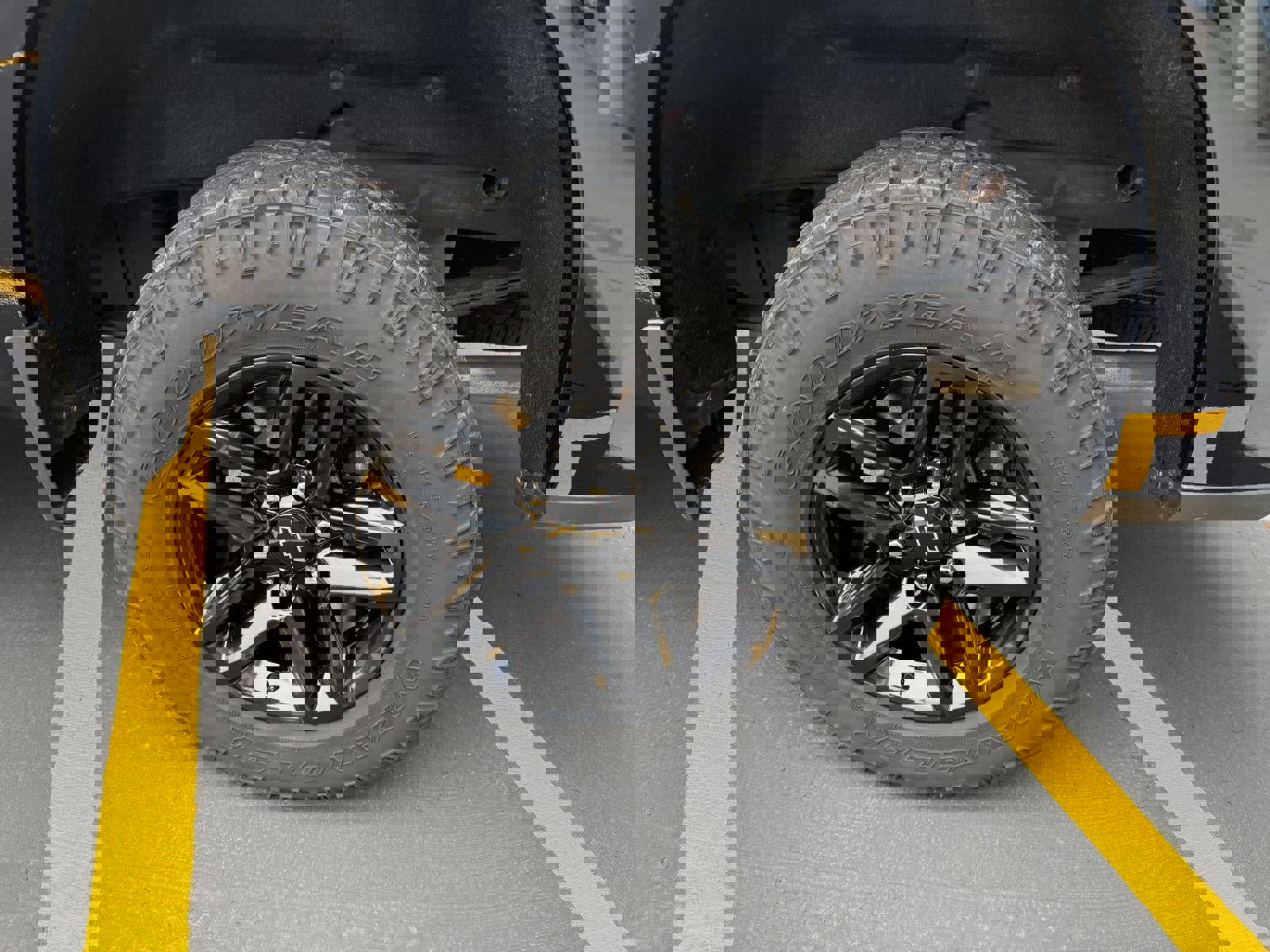 Used 2021 Chevrolet Silverado 1500 LT Trail Boss w/ Convenience Package II image 15