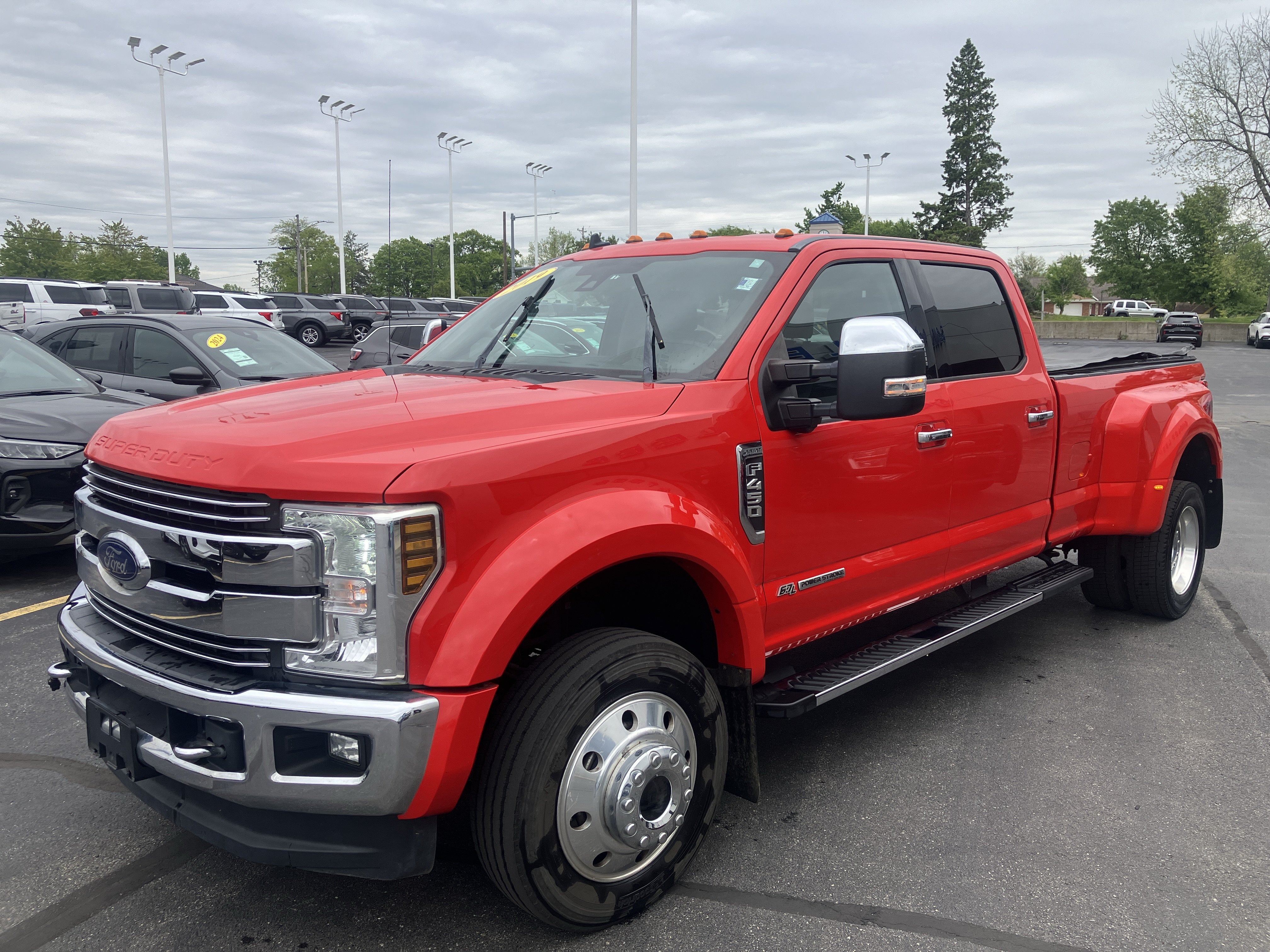 Used 2019 Ford F450 Lariat w/ Tow Technology Bundle AWD/4WD image 4