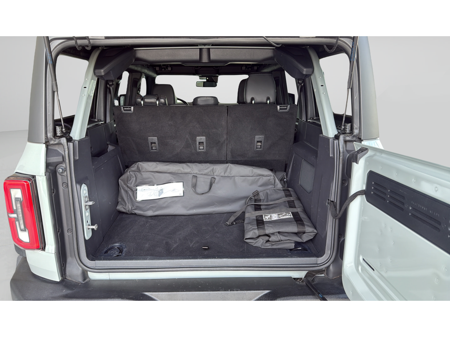 Used 2023 Ford Bronco Wildtrak AWD/4WD image 9