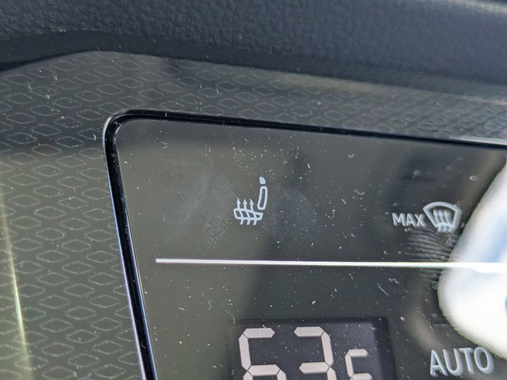 New 2026 Volkswagen Taos SE AWD/4WD image 23