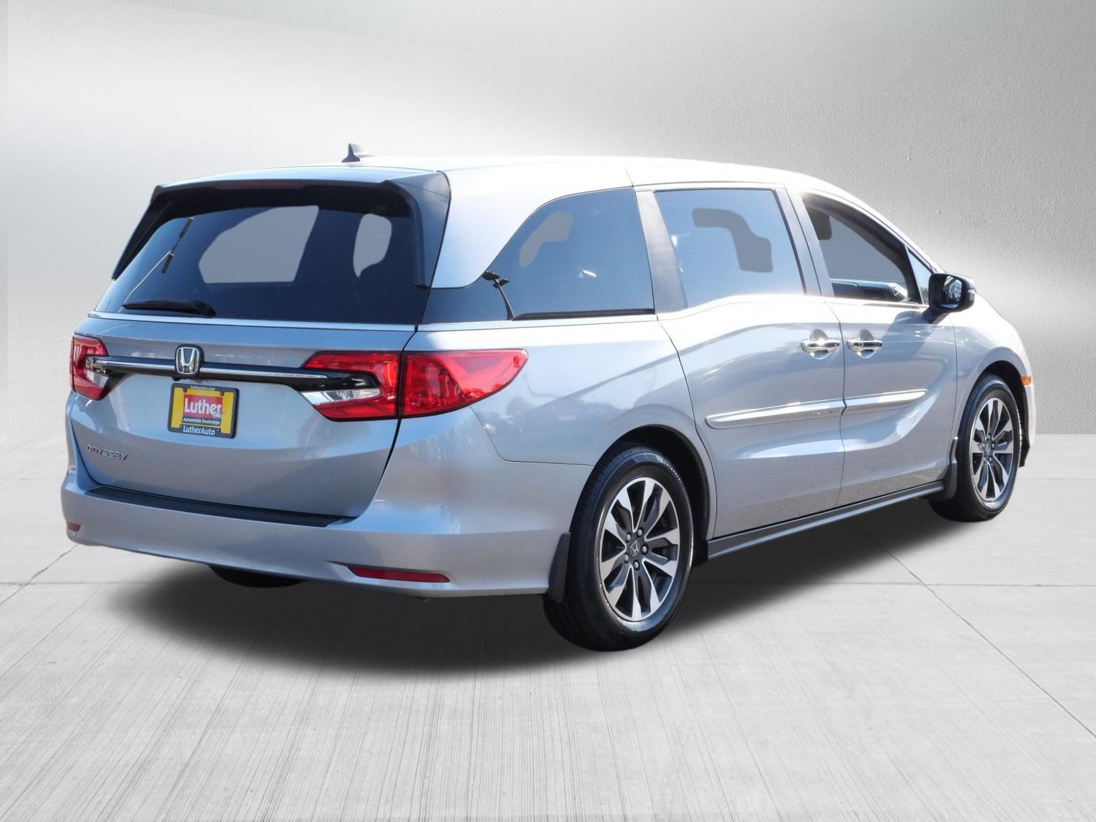 Used 2023 Honda Odyssey EX-L image 7