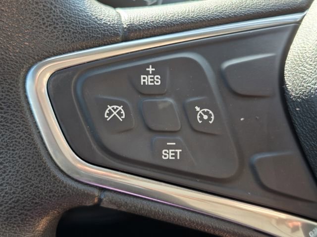 Used 2018 Chevrolet Equinox LS FWD image 23