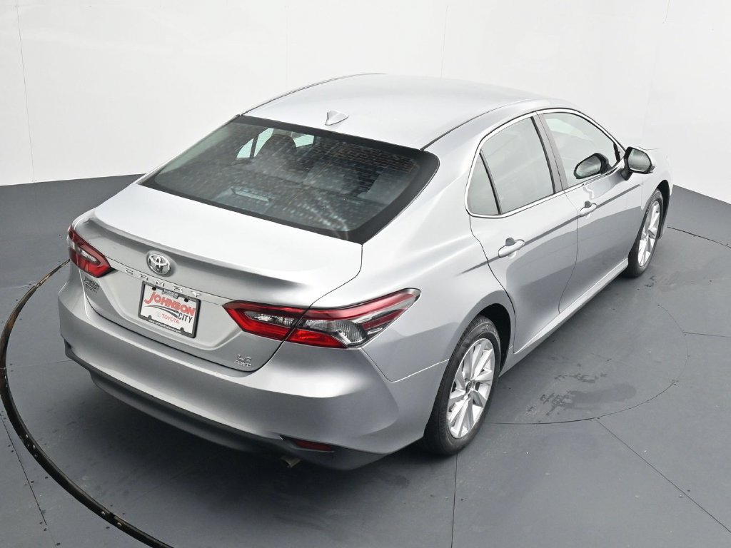 Used 2023 Toyota Camry LE AWD/4WD image 30