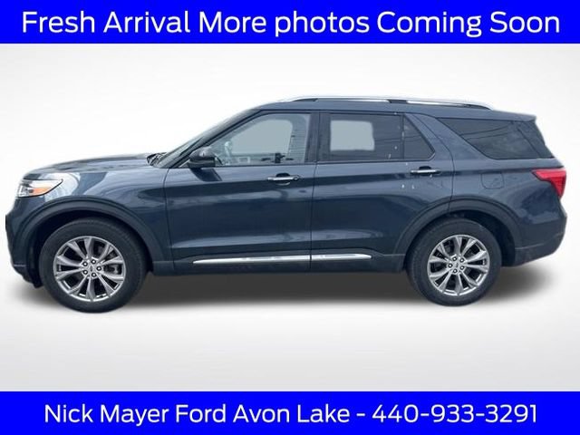Used 2023 Ford Explorer Limited w/ Equipment Group 301A AWD/4WD image 3